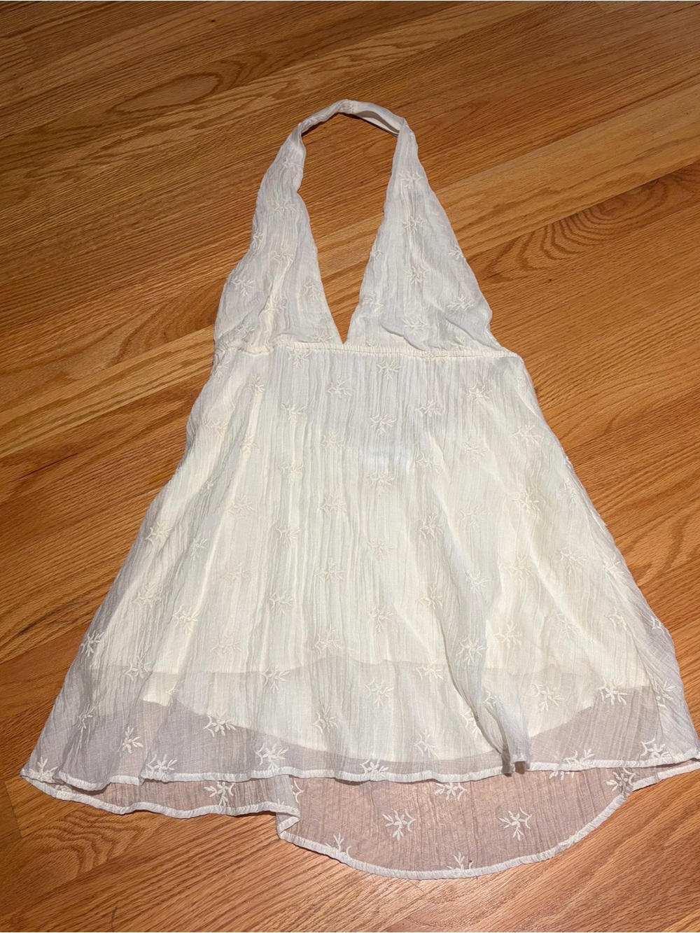 Princess Polly Cream Textured Halter Top backless dress. Size 4